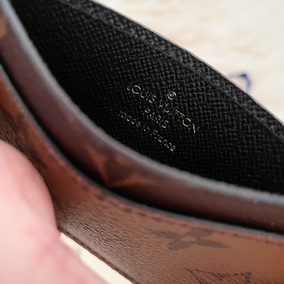 SOLD! Louis Vuitton Monogram Reverse Card Holder - Picture 4 of 7